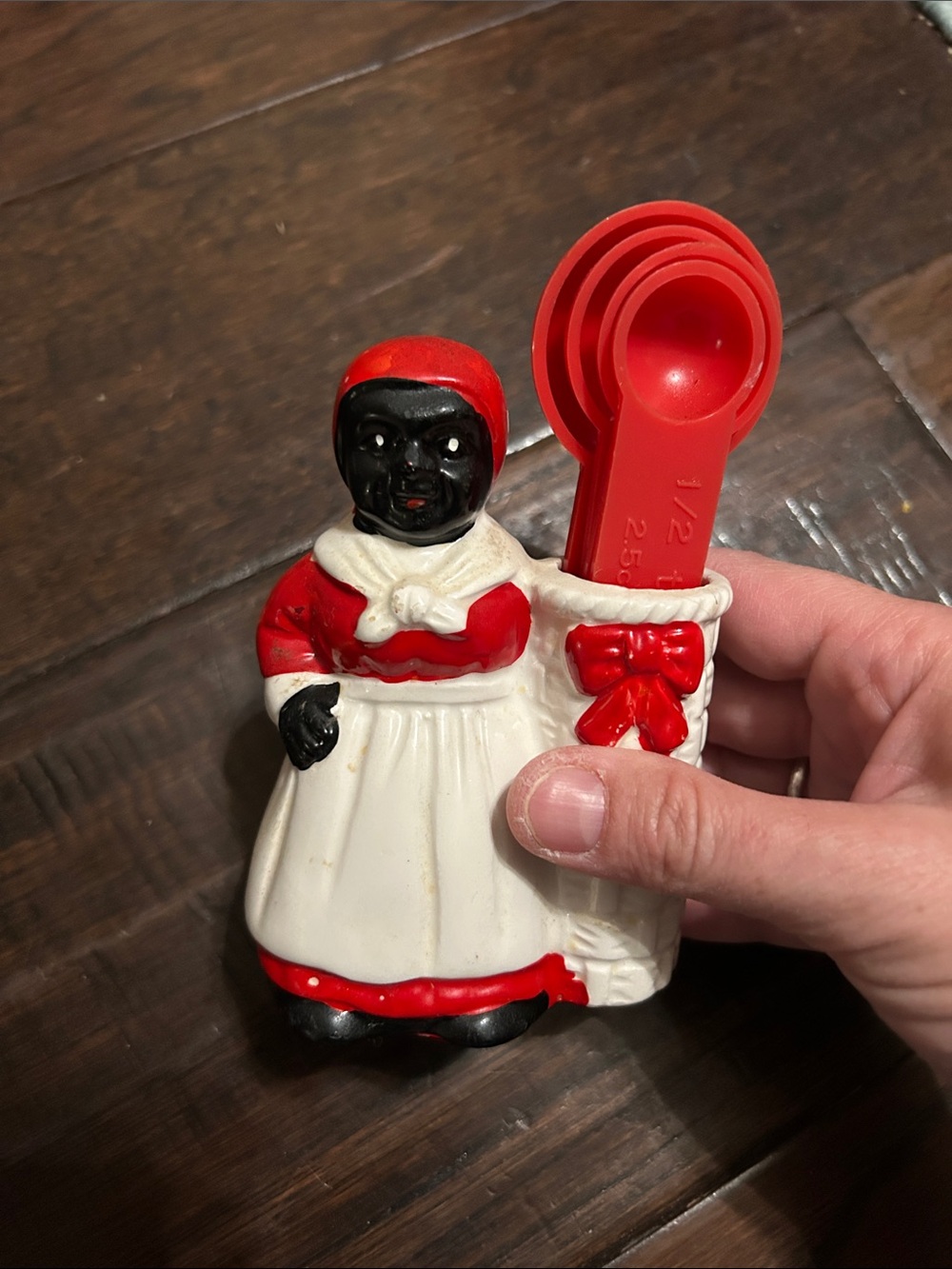 Vintage Ceramic Black Americana Lady Measuring Spoon Holder 4in